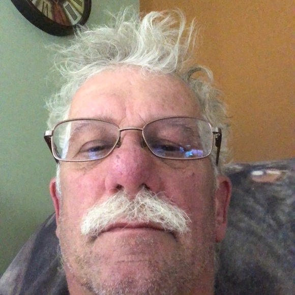 Profile Picture of Paul Mutty (@pmutty) on Poshmark