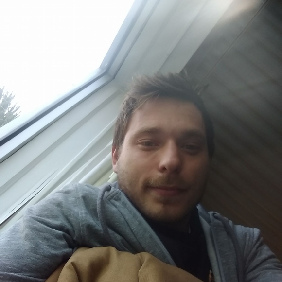 Profile Picture of Gary Talaski (@garytalaski20) on Poshmark