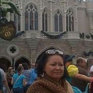 Profile Picture of Sol Morales (@solmorales1012) on Twitter