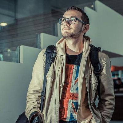 Profile Picture of David Helberg (@Doives) on Twitter