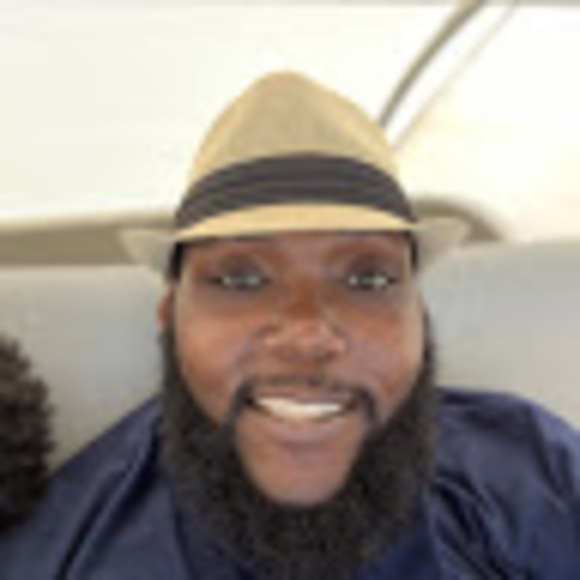 Profile Picture of George Baldwin (@george_baldwin) on Poshmark