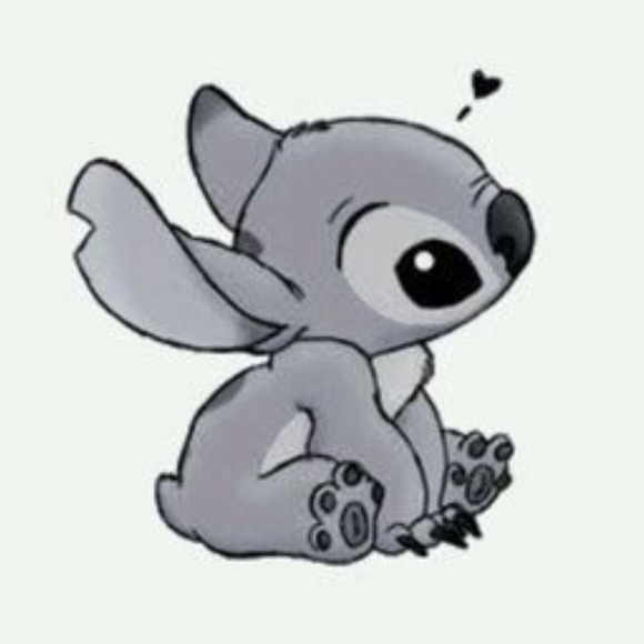 Profile Picture of Amber Nagata (@anagata) on Poshmark