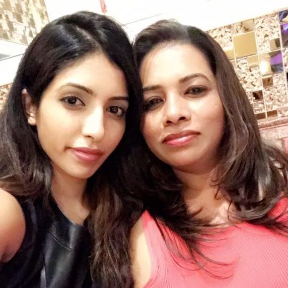 Profile Picture of Sharda Jagdeo (@hgbug) on Poshmark