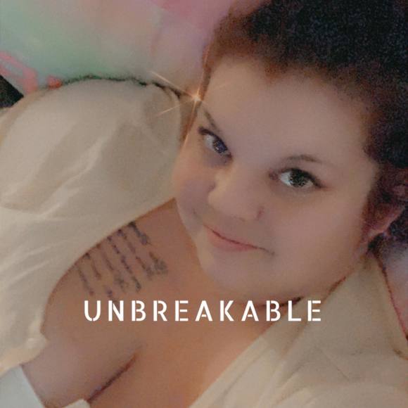 Profile Picture of Danielle Arnett (@daniellearne420) on Poshmark