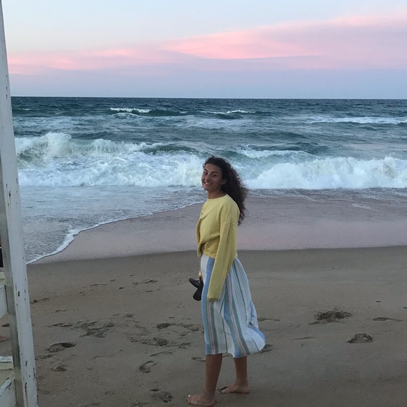 Profile Picture of Lindsay Morgart (@lgmorgart) on Poshmark