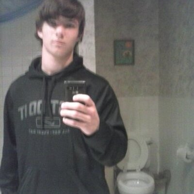 Profile Picture of Devin Kruse (@krusedevin98) on Twitter