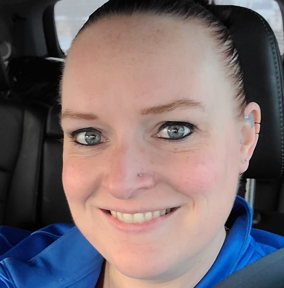 Profile Picture of Vanessa Jongma (@vanessajongma) on Poshmark