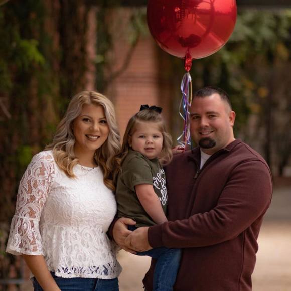 Profile Picture of Amber Winters (@adennis80) on Poshmark