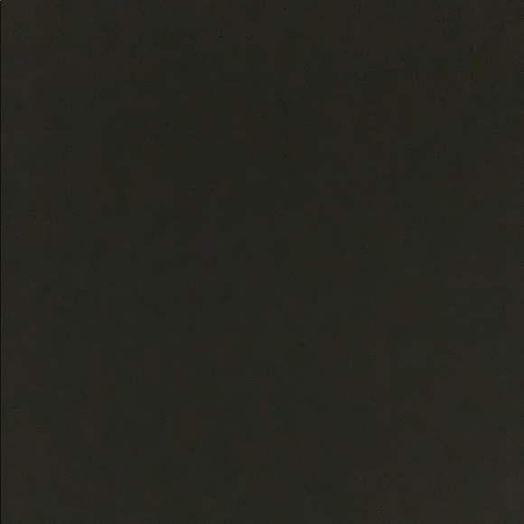 Profile Picture of Iva Krstić (@iivakrstic) on Poshmark