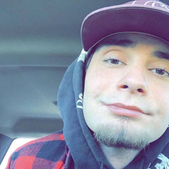 Profile Picture of Michael Gillis (@jmdg2000) on Poshmark