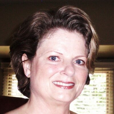 Profile Picture of Beth Bertone (@bethandmarykay) on Twitter