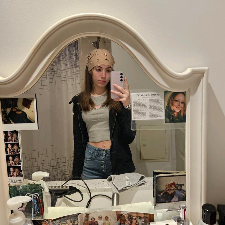 Profile Picture of Skylar Smith (@skylarsmith19) on Tiktok