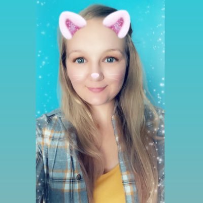 Profile Picture of Donna Whitehead (@Donna29_) on Twitter