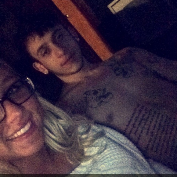 Marisa Fallat - Poshmark Profile Picture of Marisa Fallat (@marisafallat77) on Poshmark