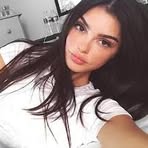 Profile Picture of Emery Paige (@Emery-Paige) on Facebook