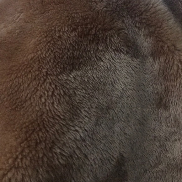 Profile Picture of Adalgisa Torres (@adalgisa_07) on Poshmark