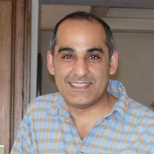 Amir Taghavi - Myspace Profile Picture of Amir Taghavi (@358411300) on Myspace