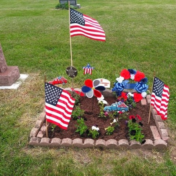 Profile Picture of Nancy Stokdyk (@nanner2018) on Poshmark