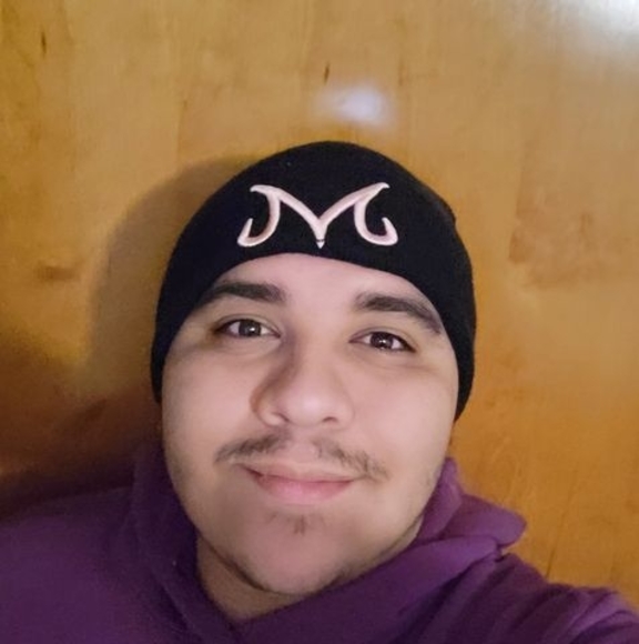 Profile Picture of Matthew Marquez (@mattmarquez2001) on Poshmark