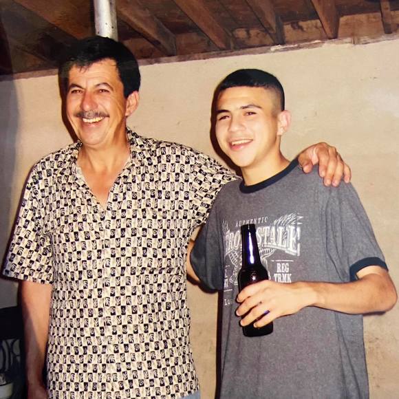 Profile Picture of Erasmo Reyes navarro (@e_rey85) on Poshmark