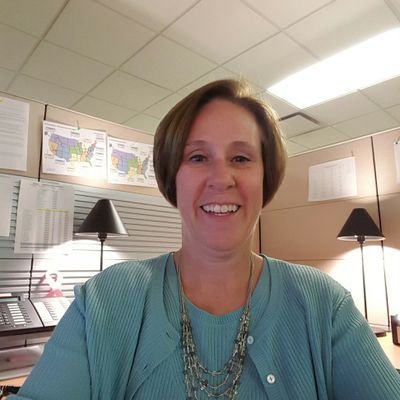 Profile Picture of LORI Lancaster (@LancasterLORI) on Twitter