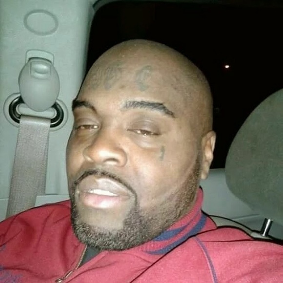 Profile Picture of Ernest Copeland (@ernestcopeland) on Poshmark