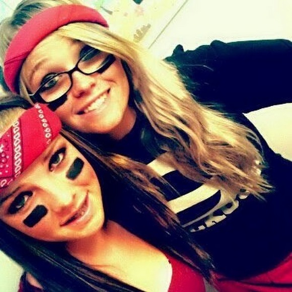 Aariel Patenaude - Poshmark Profile Picture of Aariel Patenaude (@aariel143) on Poshmark