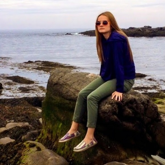 Alexa Hannon - Poshmark Profile Picture of Alexa Hannon (@alexahannon) on Poshmark