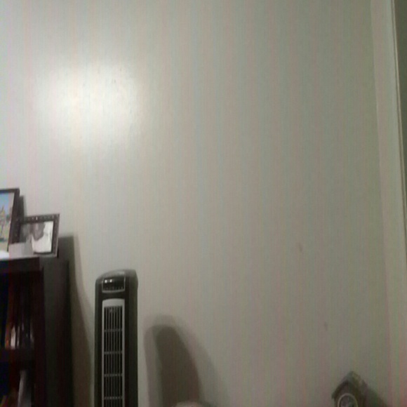 Aweboke Obasohan - Poshmark Profile Picture of Aweboke Obasohan (@aweboke) on Poshmark