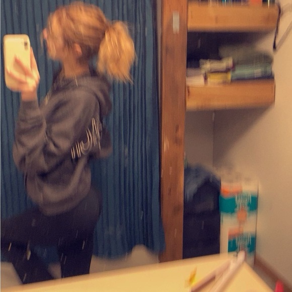 Danica Ferguson - Poshmark Profile Picture of Danica Ferguson (@danica_ferguson) on Poshmark