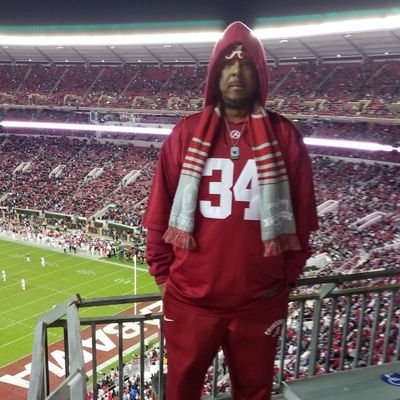 Profile Picture of Randall Stevenson (@LakersBama) on Twitter