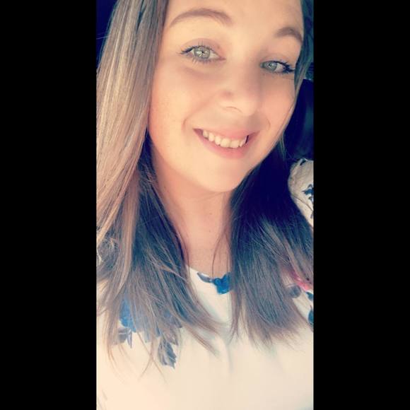 Profile Picture of Heather Sofish (@ladyybird) on Poshmark