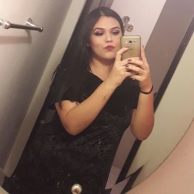 Profile Picture of Samantha (@SamanthaMolinaC) on Twitter