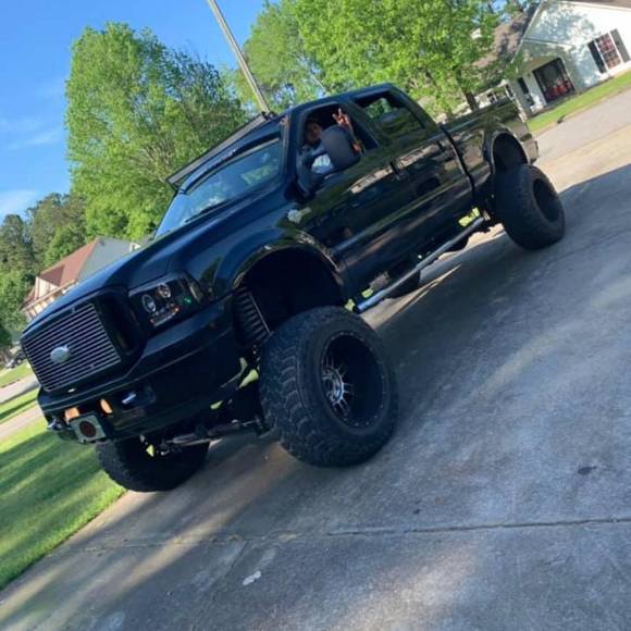 Profile Picture of Brian Orellana (@brian_orellana) on Poshmark