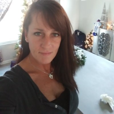 Profile Picture of Lisa Vanderwege (@Lisa21041247) on Twitter
