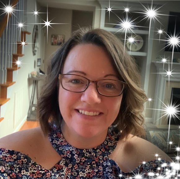 Kim Kothera-constantine - Poshmark Profile Picture of Kim Kothera-constantine (@kimi222) on Poshmark