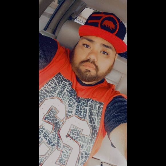 Profile Picture of Santos Paredes rojas (@santosparede656) on Poshmark