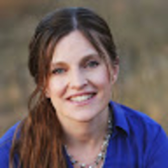 Profile Picture of Angie Slupe (@aslupedash) on Poshmark