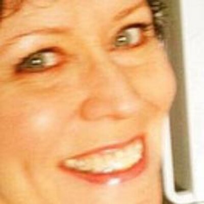 Profile Picture of Melanie Shapiro (@MojoMelanie) on Twitter