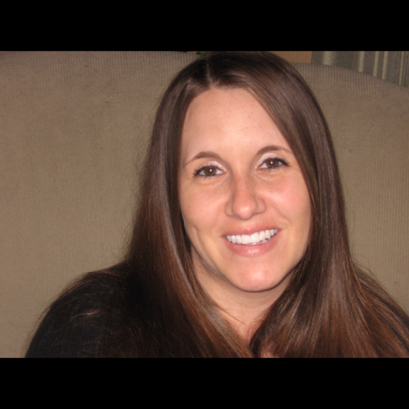 Profile Picture of Pamela Mysliwczyk (@pam029) on Poshmark