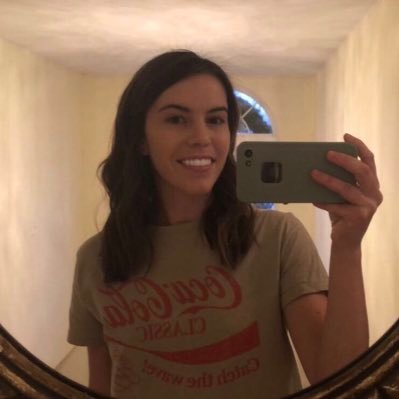Profile Picture of Mandy McG (@MANDY_cheeks) on Twitter