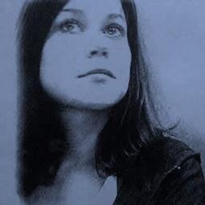 Profile Picture of Lisa Bahr (@LeesaMakes) on Twitter
