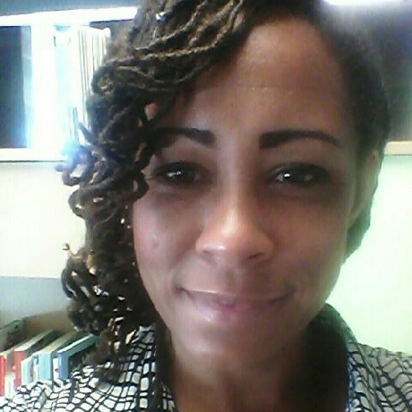 Profile Picture of Shereba Joshlin (@shereba) on Poshmark