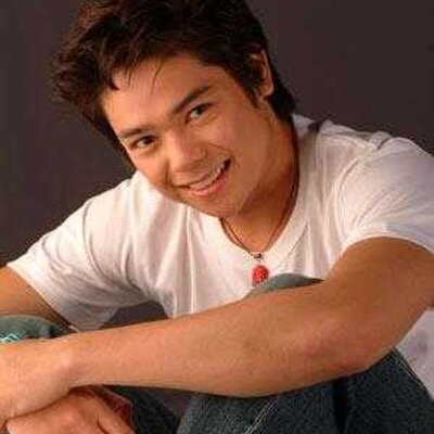 Profile Picture of Tyrone Perez (@RIP_TyronPerez) on Twitter