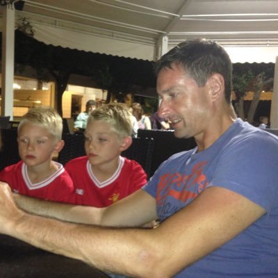 Profile Picture of Mark Dresser (@mjdresser1975) on Twitter