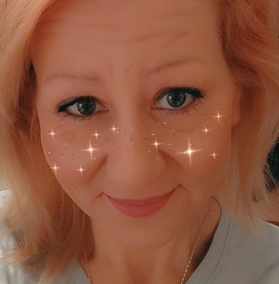 Profile Picture of Kaycee Chiarello (@kckat721) on Poshmark