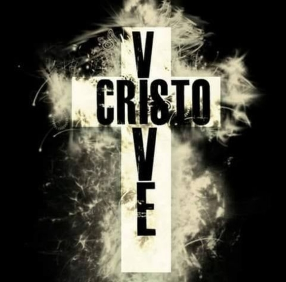 Profile Picture of Paulina Valeriano (@pauvale28) on Poshmark