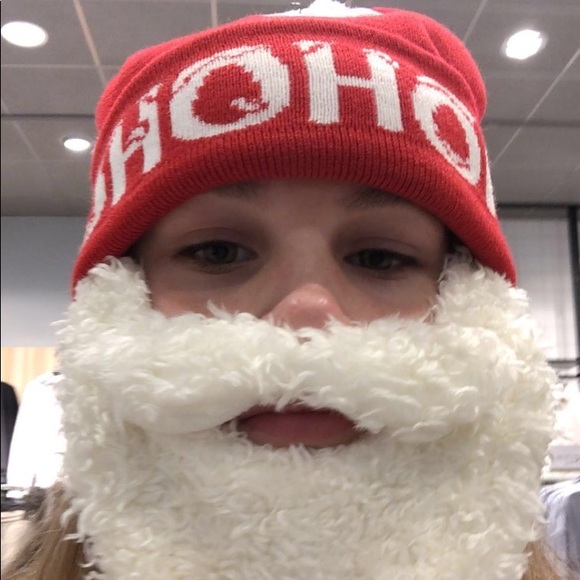 Profile Picture of Izzy Eisenmann (@izzy_eis) on Poshmark