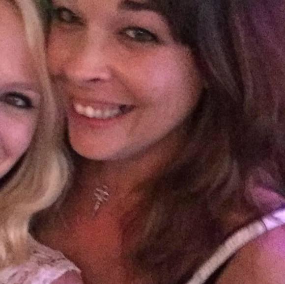 Profile Picture of Jenny Champion (@jennychamp) on Poshmark