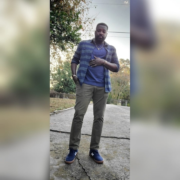 Profile Picture of Aaron Sapp (@aaron_sapp) on Poshmark